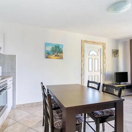 Nika With Swimming Pool And Beautiful Sea View Apartamento Dobreć