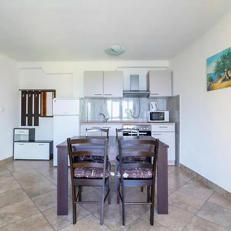 Appartamento Nika With Swimming Pool And Beautiful Sea View *