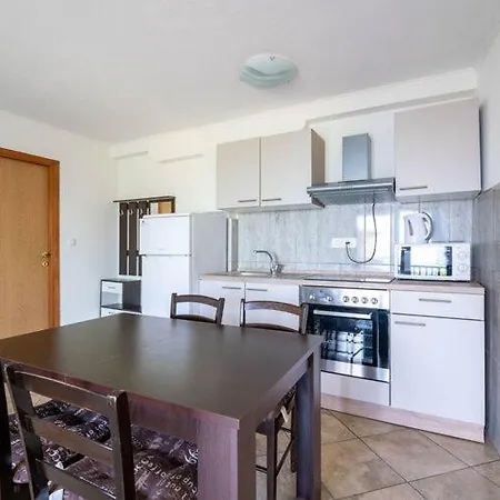 Apartment Nika With Swimming Pool And Beautiful Sea View Dobrec
