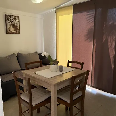 شقة Nika With Swimming Pool And Beautiful Sea View Dobreć