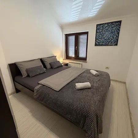 Nika With Swimming Pool And Beautiful Sea View شقة