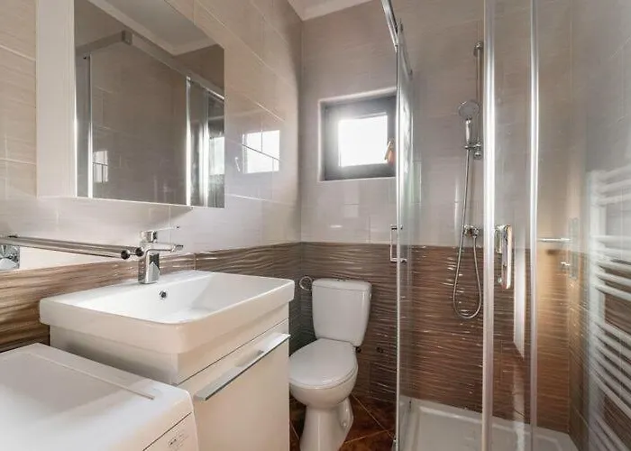 Daire Nika With Swimming Pool And Beautiful Sea View