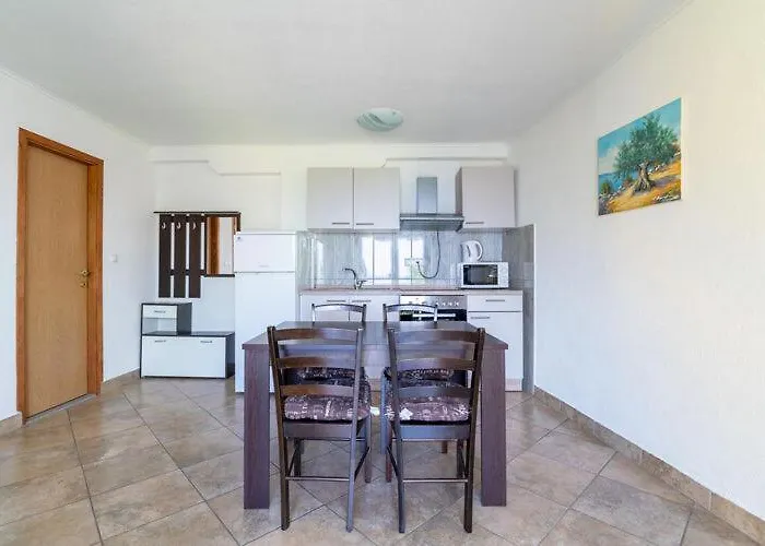 Daire Nika With Swimming Pool And Beautiful Sea View *