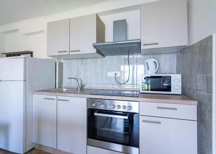 Daire Nika With Swimming Pool And Beautiful Sea View *